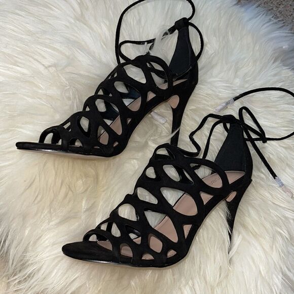 BCBGenration strappy sandals heels womens size 7.5 black - Picture 1 of 6
